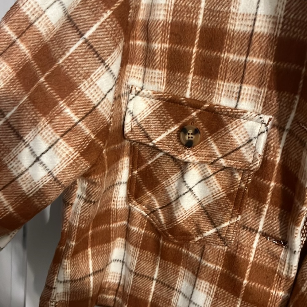 Rust Flannel Cropped Shacket - Picture 5 of 6
